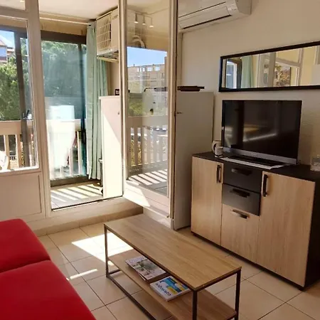 아파트 With Balcony Pool & Parking Fréjus