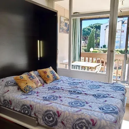 With Balcony Pool & Parking *