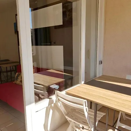 아파트 With Balcony Pool & Parking Fréjus